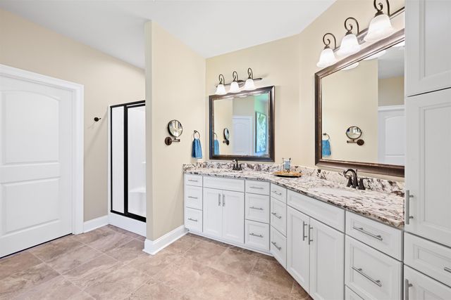 100 Kings Wood Avenue, Thibodaux, LA 70301