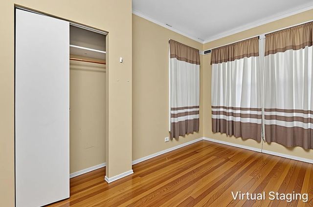 3018 W Gunnison Street, Chicago, IL 60625
