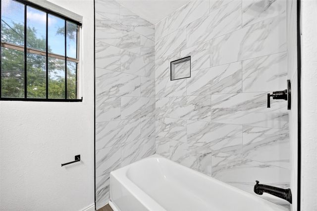9211 Clearway Drive, Houston, TX 77033