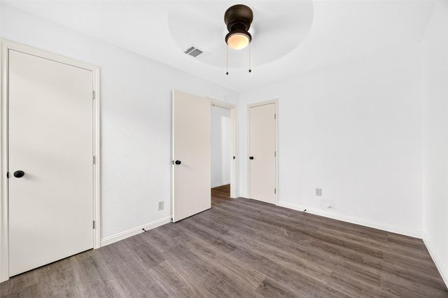 9211 Clearway Drive, Houston, TX 77033