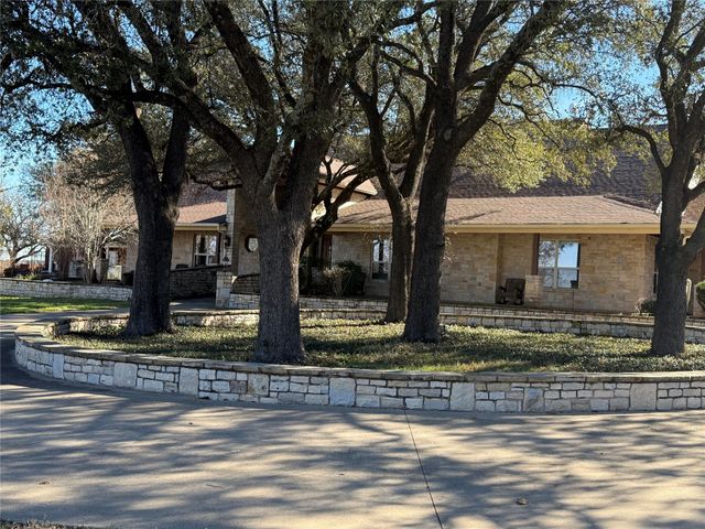 1050 Brazos Heights Road, Mineral Wells, TX 76067