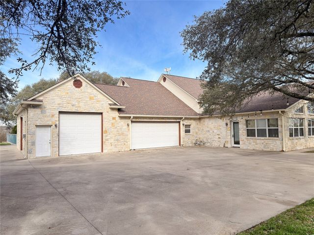 1050 Brazos Heights Road, Mineral Wells, TX 76067