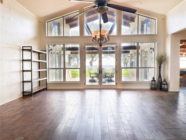 1050 Brazos Heights Road, Mineral Wells, TX 76067