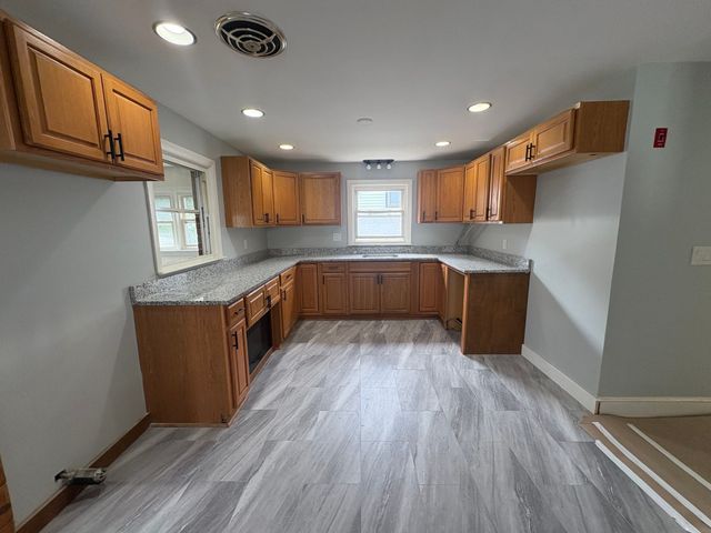 764 Hancock 2, Quincy, MA 02170