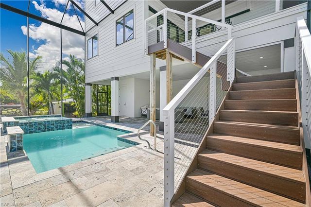 27570 Tarpon WAY, Bonita Springs, FL 34134