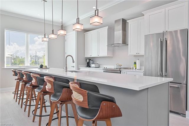 27570 Tarpon WAY, Bonita Springs, FL 34134