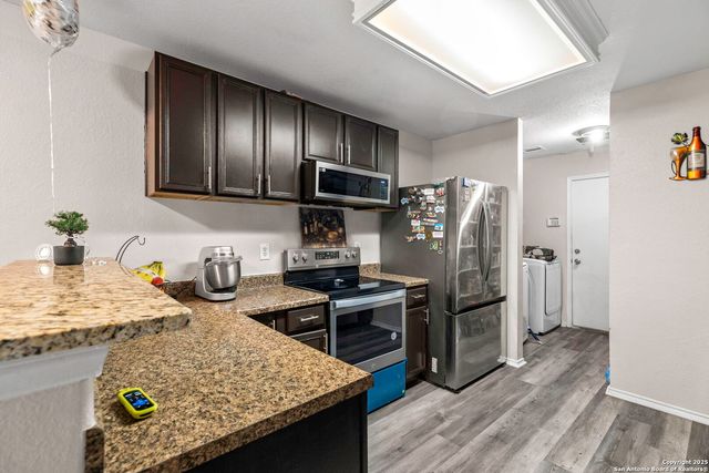 6931 Pecan, Converse, TX 78109