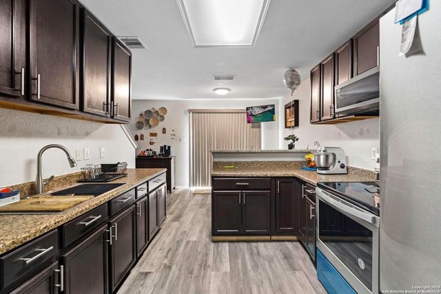 6931 Pecan, Converse, TX 78109