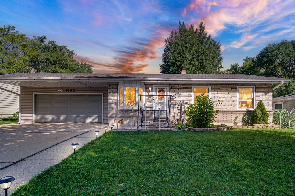 1660 Sycamore Avenue, Hanover Park, IL 60133 — exterior