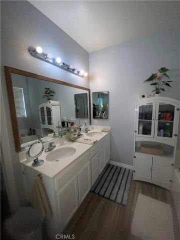 216 La Amistad Way, Hemet, CA 92545