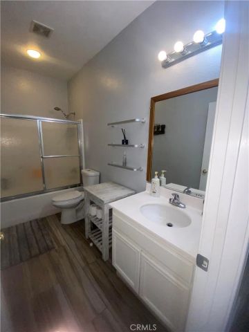 216 La Amistad Way, Hemet, CA 92545