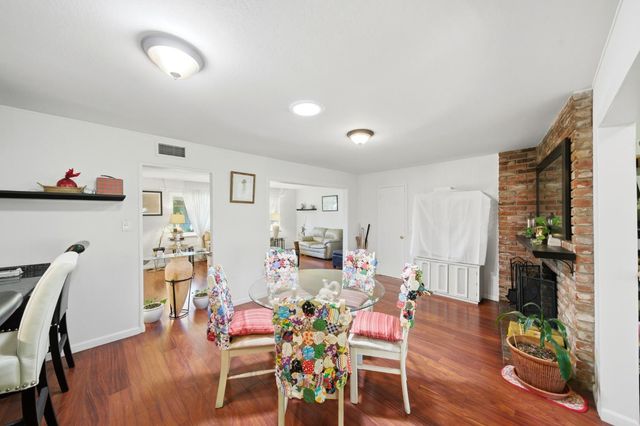 6907 Auburn Blvd, Citrus Heights, CA 95621