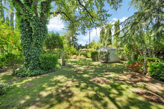 6907 Auburn Blvd, Citrus Heights, CA 95621