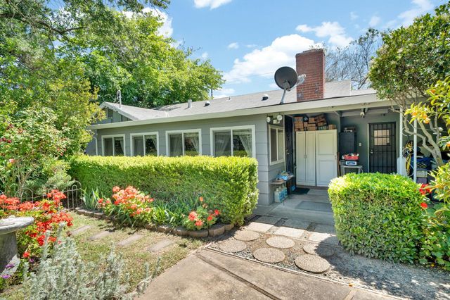 6907 Auburn Blvd, Citrus Heights, CA 95621