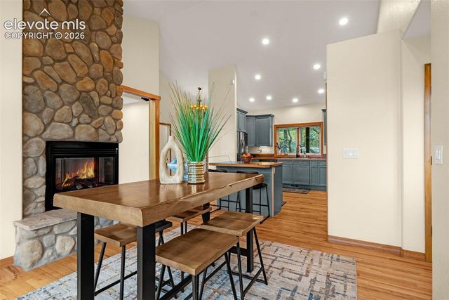 25 Leaming Road, Colorado Springs, CO 80906