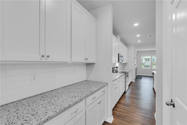 8 Leander Drive, Greer, SC 29651