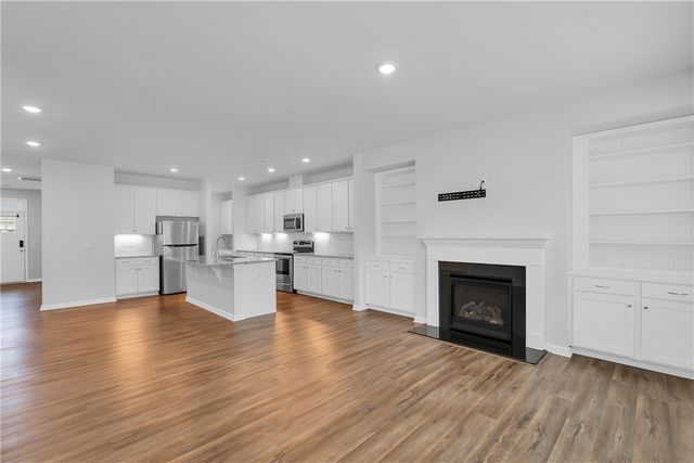 8 Leander Drive, Greer, SC 29651