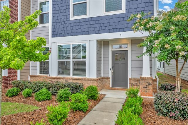 8 Leander Drive, Greer, SC 29651