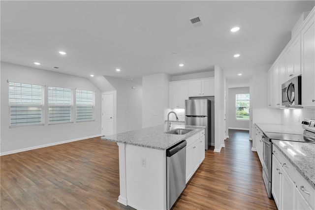 8 Leander Drive, Greer, SC 29651