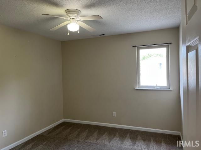 8001 Alexandra Lane, Newburgh, IN 47630