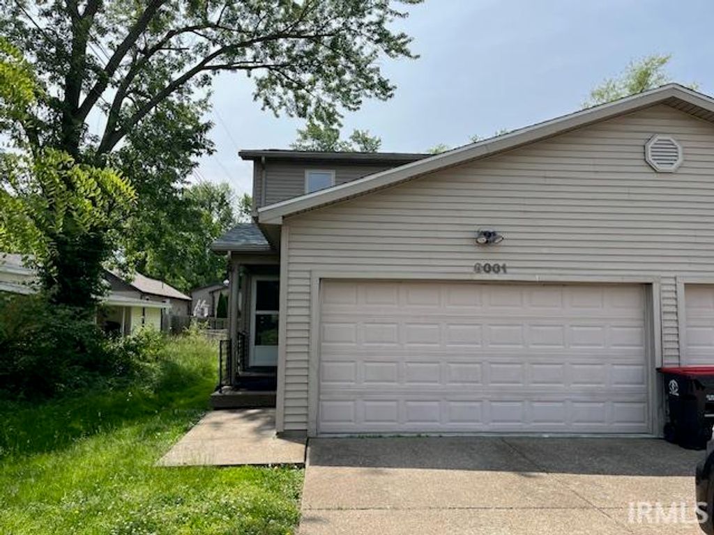 8001 Alexandra Lane, Newburgh, IN 47630