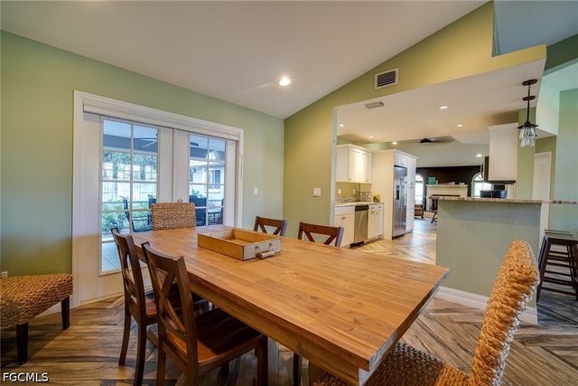 8831 Banyan Cove CIR, Fort Myers, FL 33919