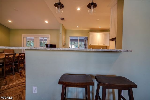 8831 Banyan Cove CIR, Fort Myers, FL 33919