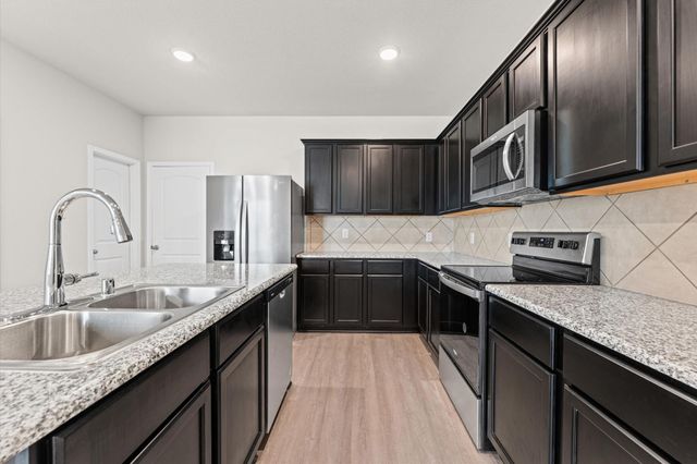 11906 Amber Oak Way 4, Tomball, TX 77375