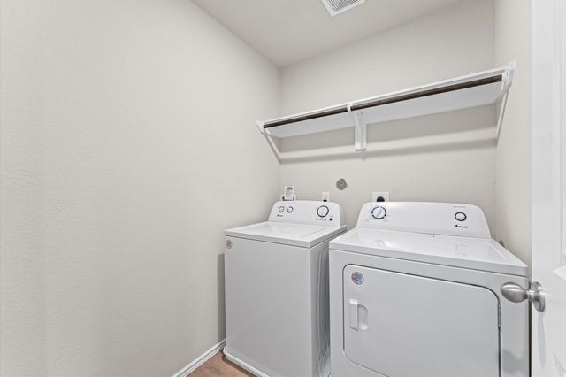 11906 Amber Oak Way 4, Tomball, TX 77375