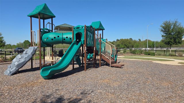 11906 Amber Oak Way 4, Tomball, TX 77375