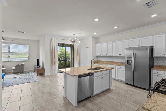 6542 CLAIRBORNE LANE, Bradenton, FL 34211