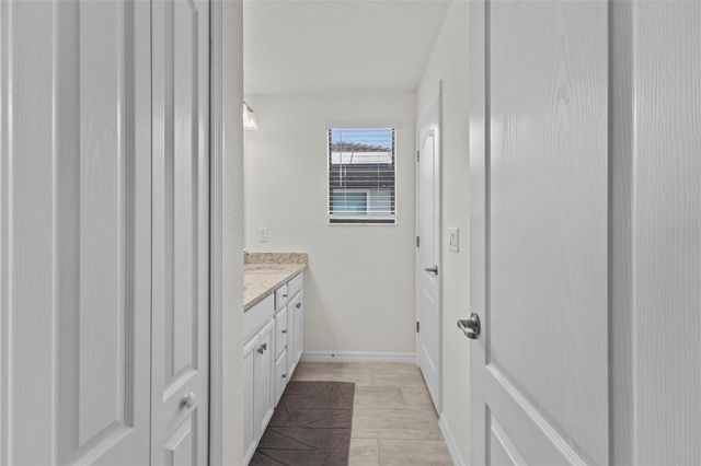 6542 CLAIRBORNE LANE, Bradenton, FL 34211