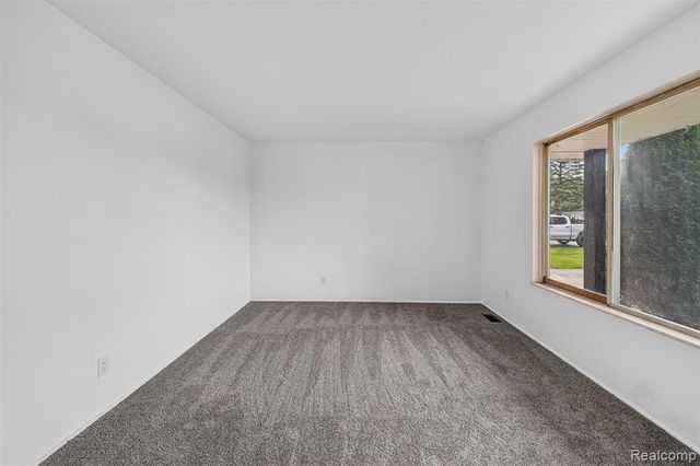 5457 Reid Road, Swartz Creek, MI 48473