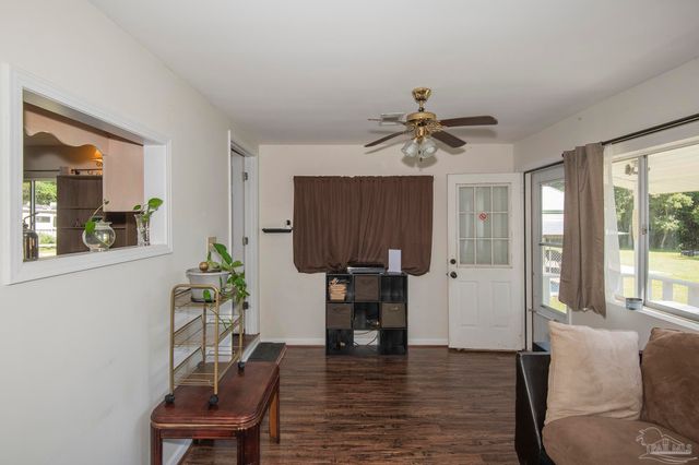 11230 Bobcat Trl, Milton, FL 32583