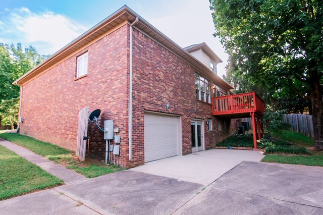 1273 Litchfield Lane, Lexington, KY 40513
