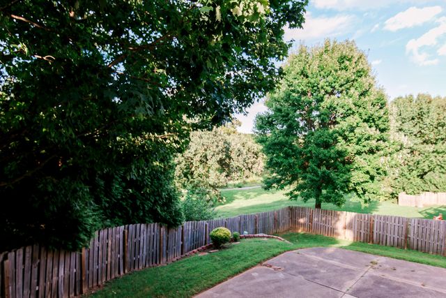 1273 Litchfield Lane, Lexington, KY 40513
