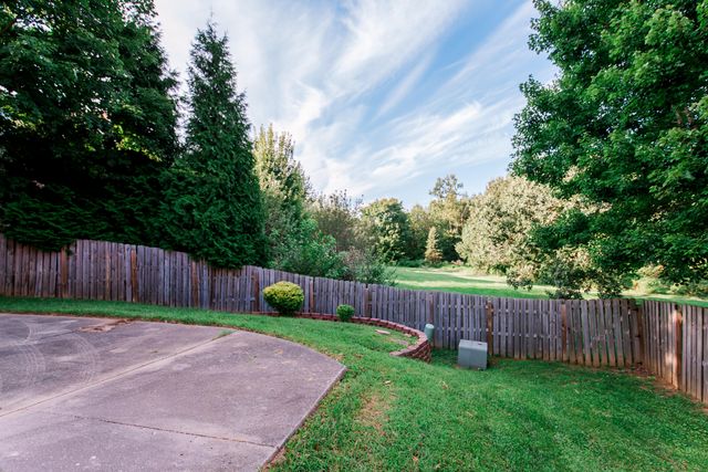1273 Litchfield Lane, Lexington, KY 40513
