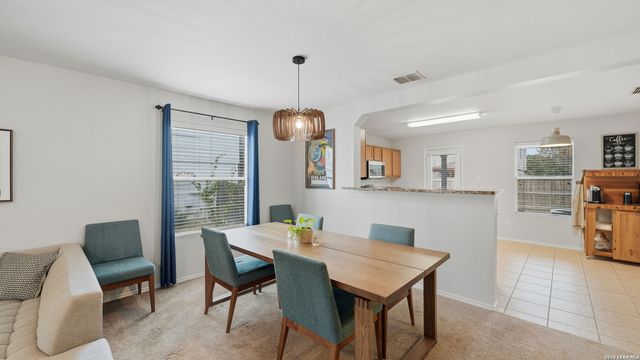 16238 Galloping Oak, Selma, TX 78154