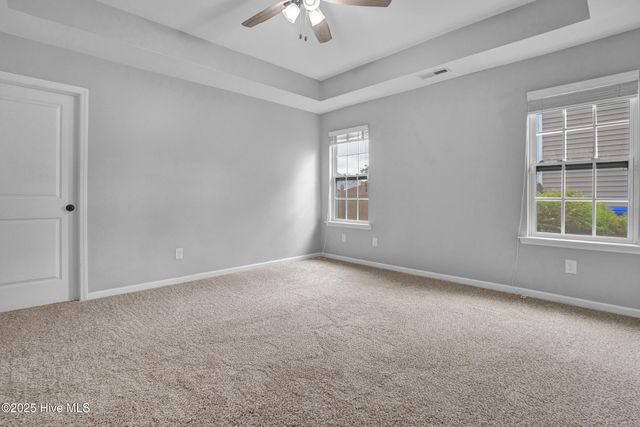 828 Emerald Park Drive, Winterville, NC 28590