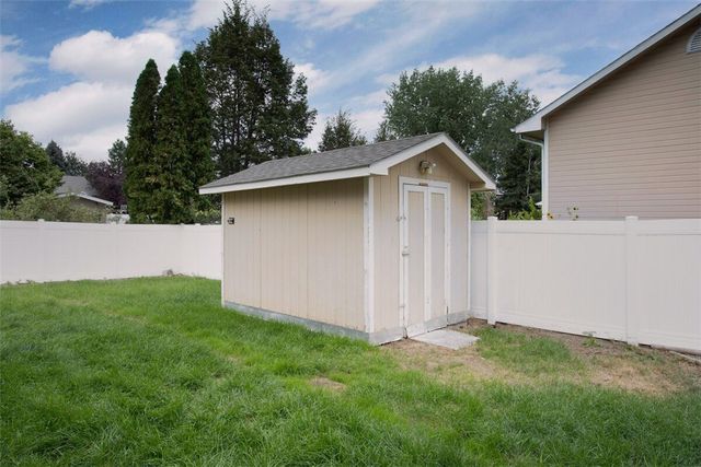 3653 Fort Laramie Drive, Billings, MT 59102