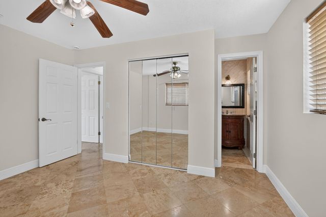 2250 NE 4TH Court, Boca Raton, FL 33431