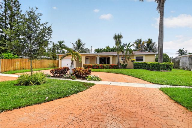 2250 NE 4TH Court, Boca Raton, FL 33431