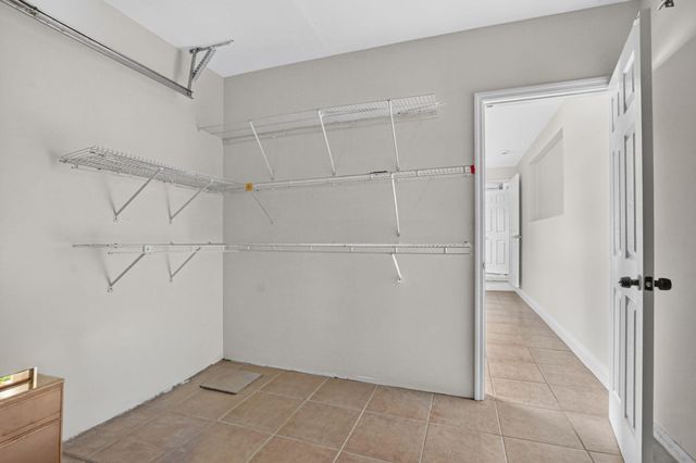 2250 NE 4TH Court, Boca Raton, FL 33431