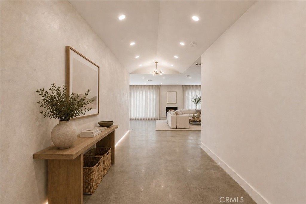 23046 W Saticoy Street, West Hills, CA 91304 — photo 4