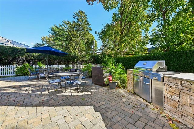 136 Locust Street, Garden City, NY 11530