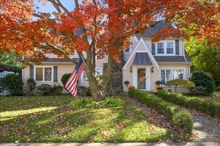 136 Locust Street, Garden City, NY 11530