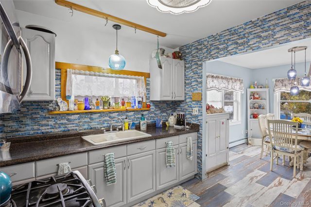 1 Elm Road E, Mastic Beach, NY 11951