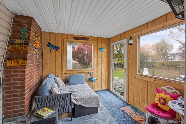 1 Elm Road E, Mastic Beach, NY 11951