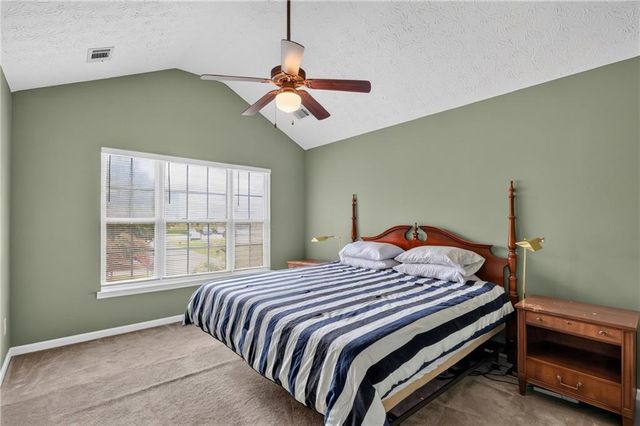 6647 Splashwater Drive, Flowery Branch, GA 30542