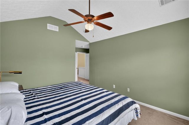 6647 Splashwater Drive, Flowery Branch, GA 30542